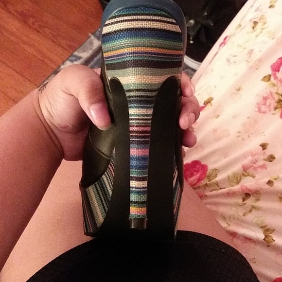 Multi Color Unlisted By Kenneth Cole 10 - Picture 3 of 4